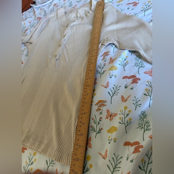 Aerie road trip thermal Henley size large bone beige color - Picture 6 of 8